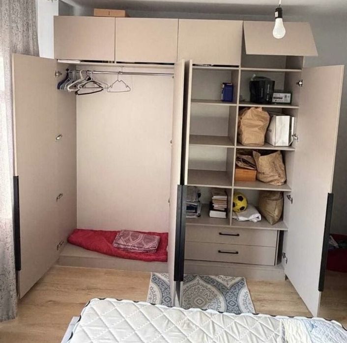 шифонер. В хорошем состоянии.