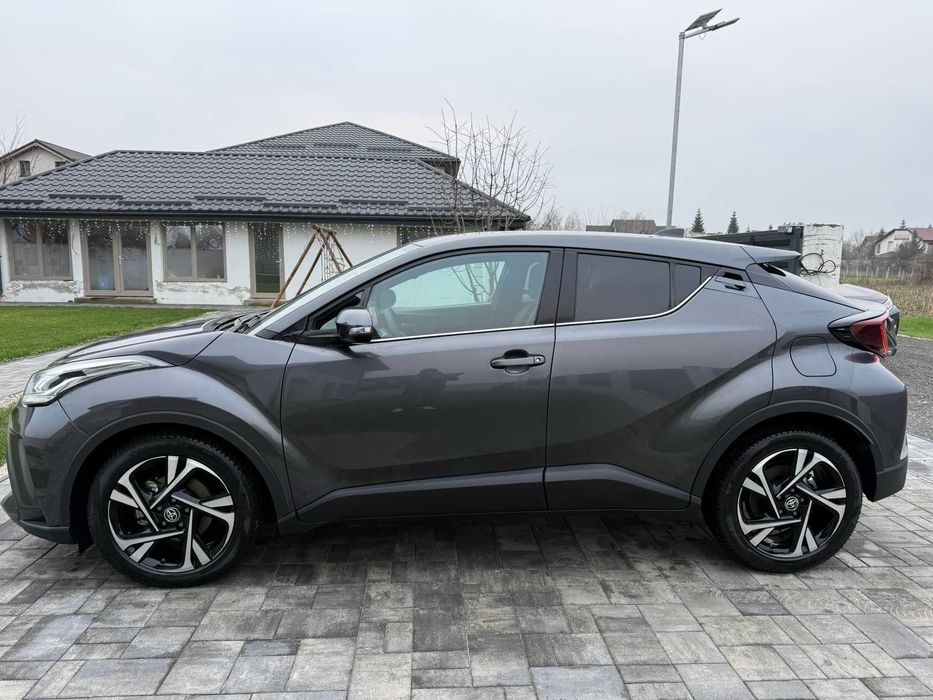 Toyota C-HR Hybrid 1.8 Trend 2022 99.000 km LED Istoric Garantie