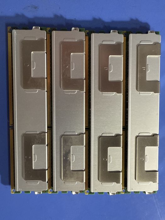 4x8GB (32GB) DDR3 ECC Registered RAM – Samsung M393B1K70CHD-CH9