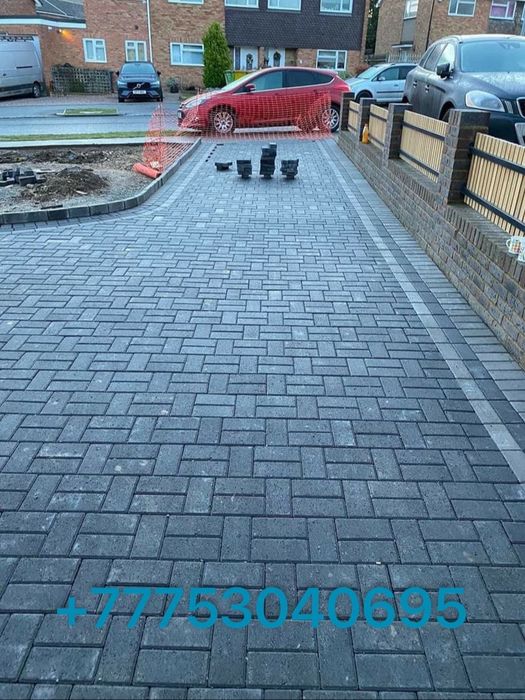 Брусчатка Алматы