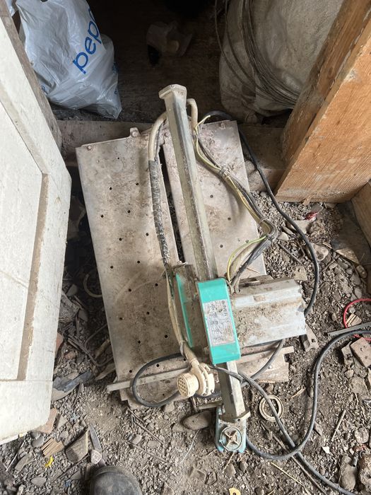 Masina de taiat marmura/gresie/faianta pe apa