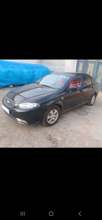 Jentra mashinasi sotiladi