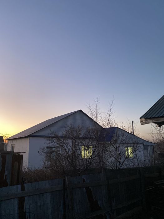 Продам дом,Восточный левый 1- дачи