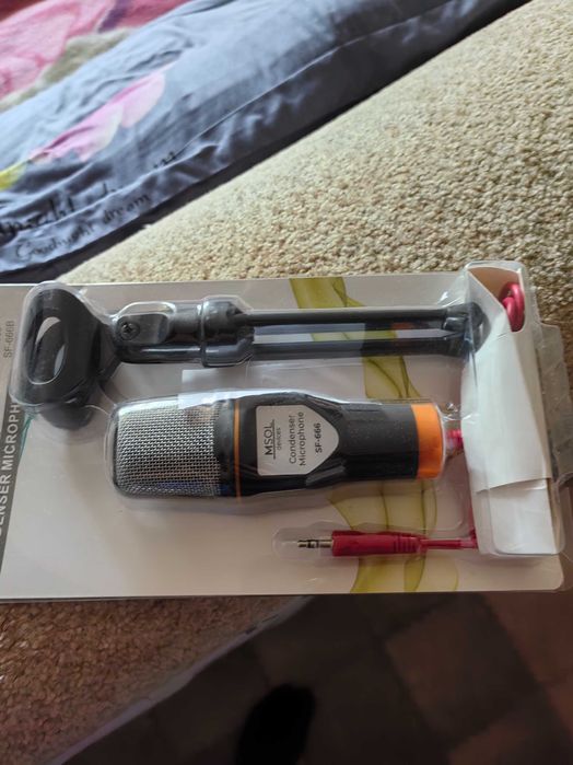 Продам микрофон.