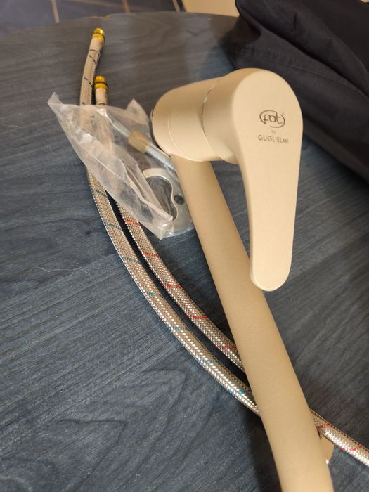 Чисто нов керамичен смесител fat