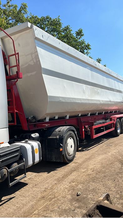 Semiremorca basculabila Kemph 65M3