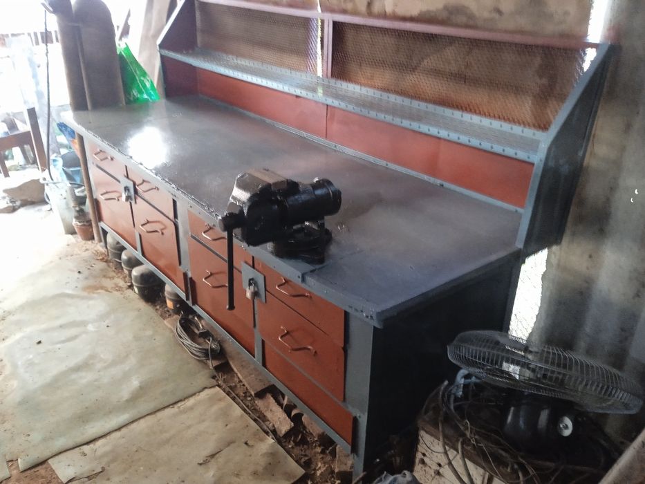 Слесарный стол верстак