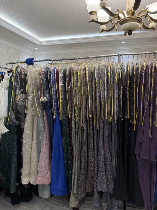 Вечернее платье в большом ассортименте