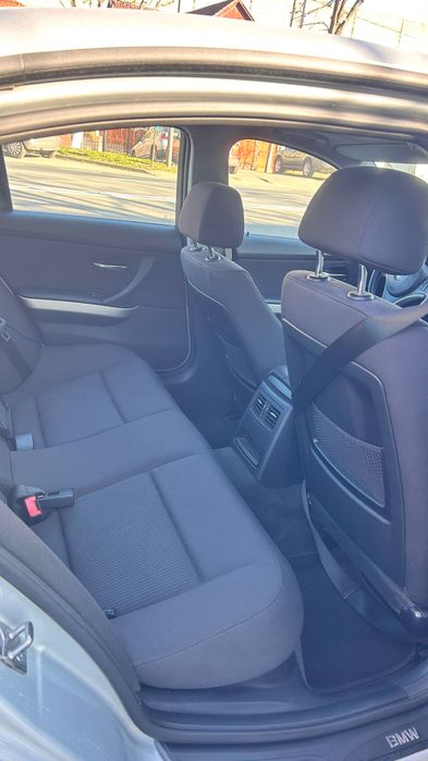 Vand BMW seria 3, 184000 km, din 2011