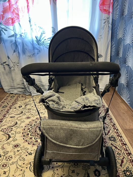 Коляска детская продам