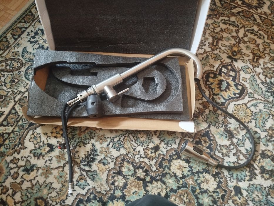 Смеситель кухонный