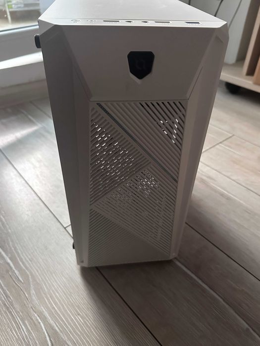 Carcasa aqyirs bellatrix pro White matx