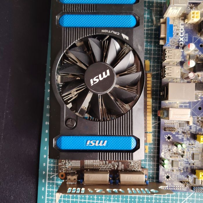 Видеокарта материка Оперативка процессор