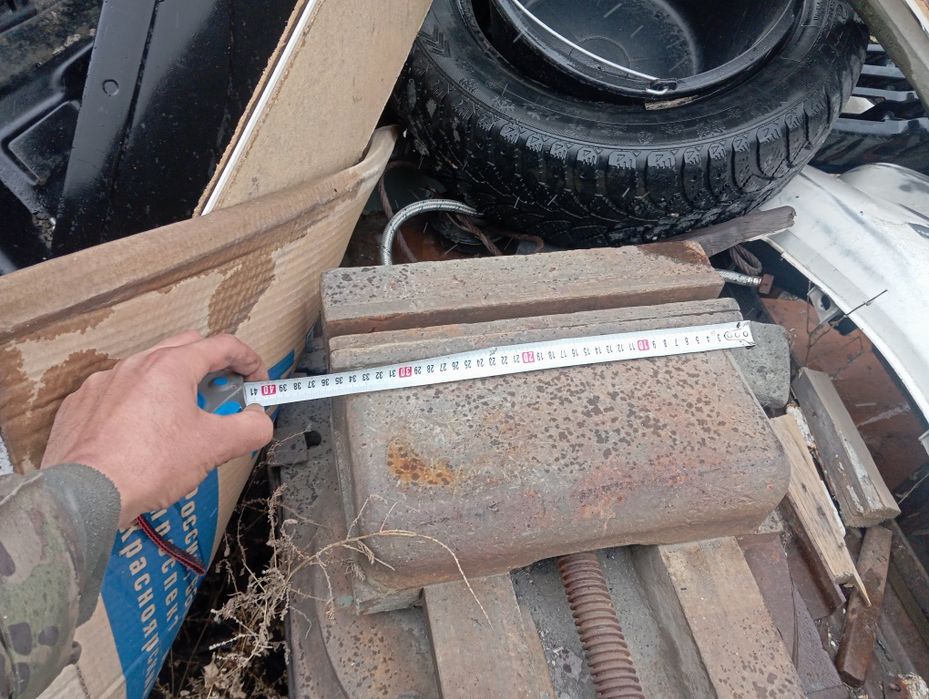 Продам Тиски Советского производства