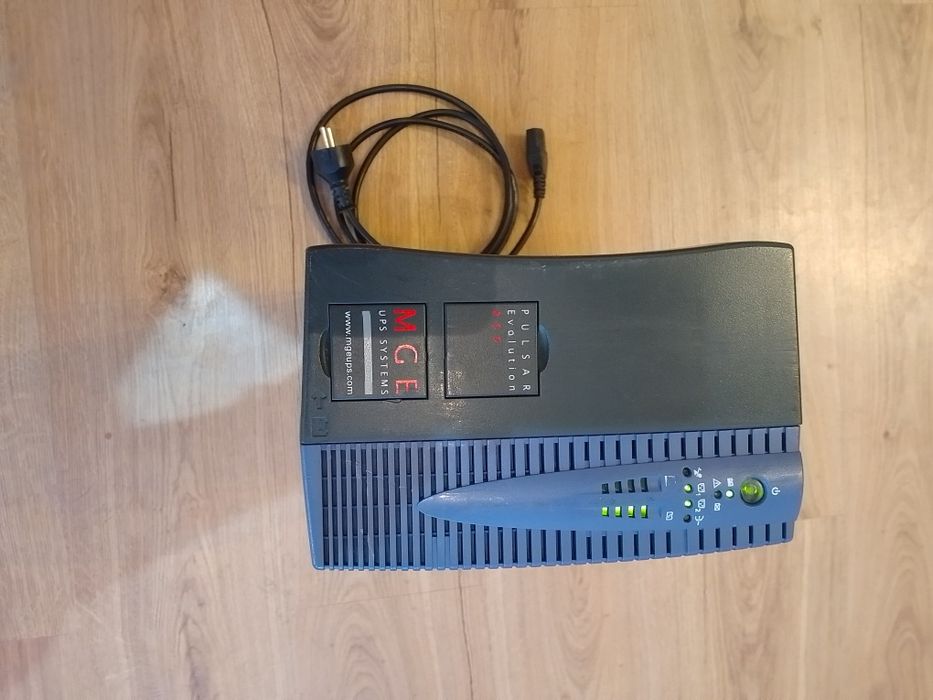 UPS MGE Pulsar Evolution 800va чиста синусоида