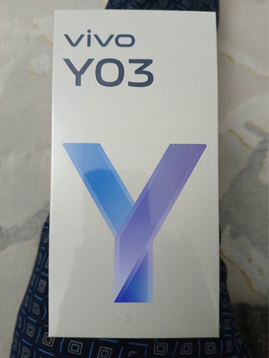 Продается телефон Vivi