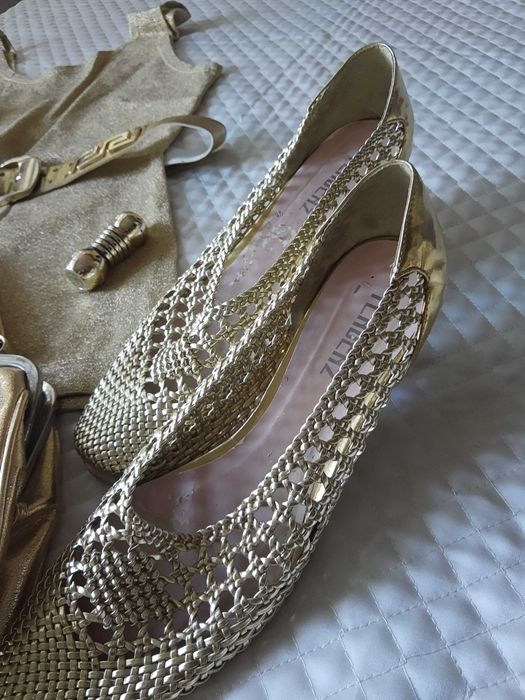 Обувки,VERSACE,ДНЕС 399лвзлатни ,летни,40 номер.Договаряне