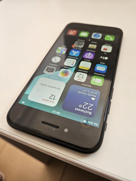 iPhone SE 2020 Negru 64GB * impecabil * liber retea