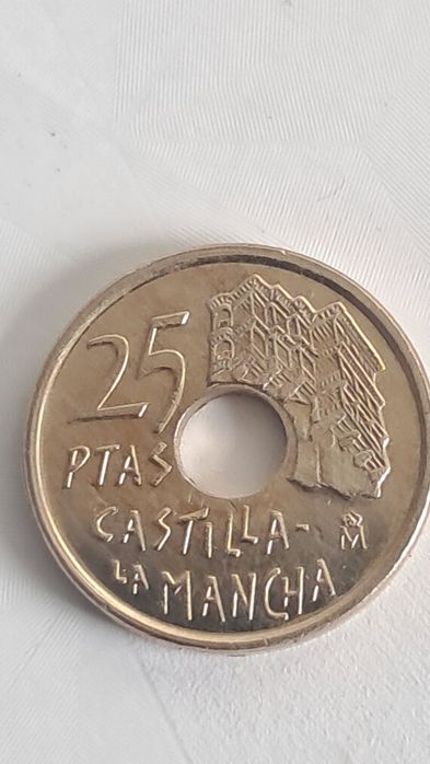 Продам монеты разн