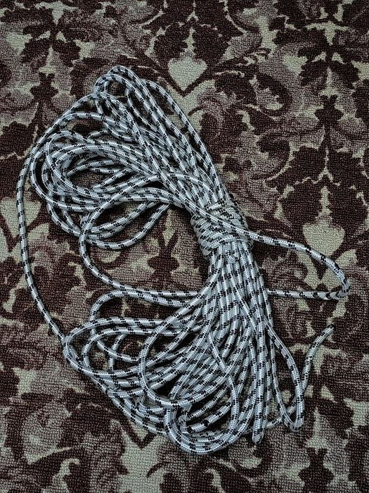 Веревка аркан новый