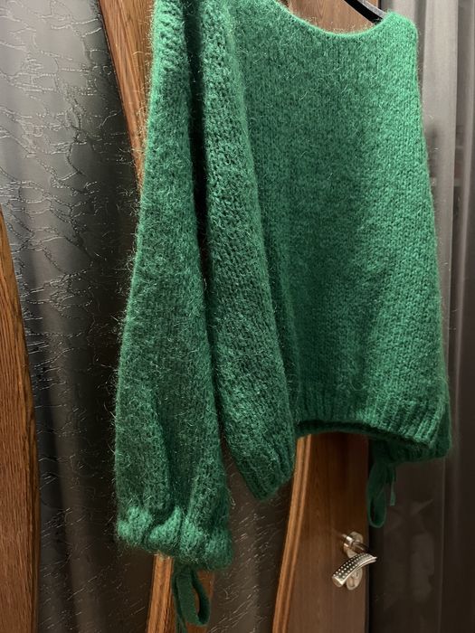 Pulovar verde pufos, nou
