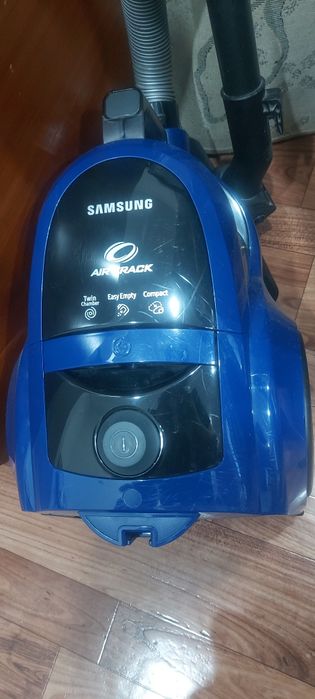 Продам пылесос Samsung