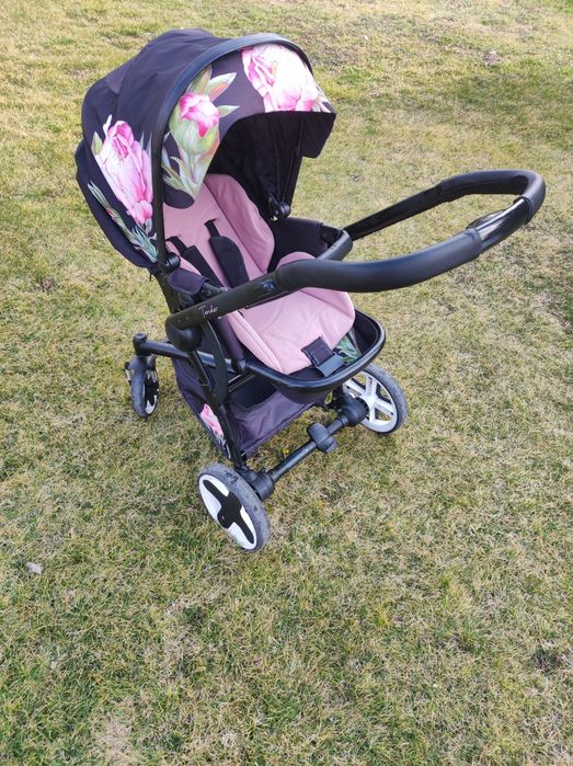 Детска количка 3 в 1 Tender Flower - Kikkaboo