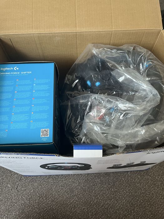 Vand volan logitech g29