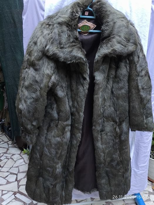 Vând haină de blană naturală nurcă (vizon),stare foarte bună