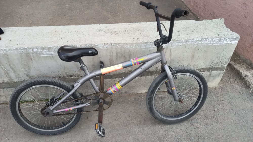 Продам BMX трюковой