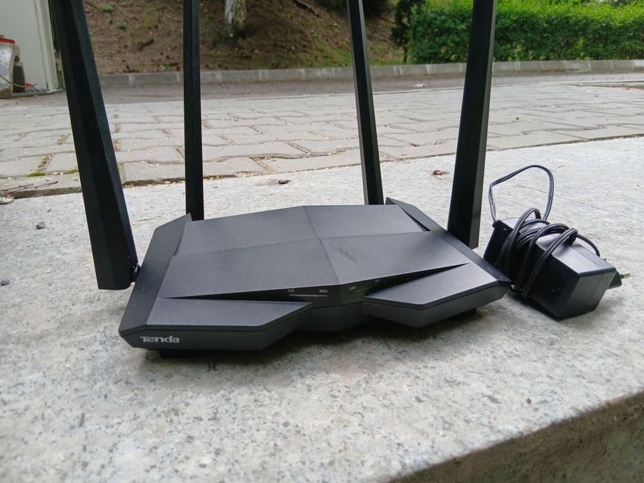 vând Ruter Wireless AC 10 dual bad gigabit Mu mimo 4 antene