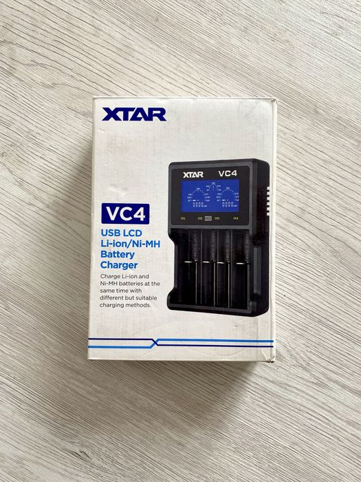 Зарядное устройство XTAR VC4
