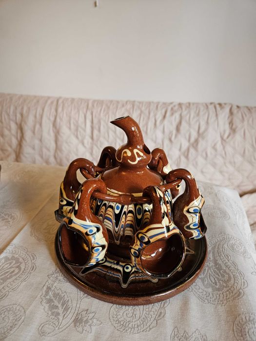 Нов сервиз за ракия-троянска керамика