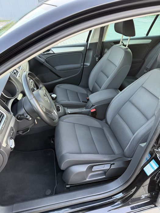 VOLKSWAGEN Golf 2011 — imagine 5
