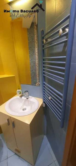 Продава се Тристаен апартамент в София, Център - 93 кв.м за 1426 €/кв.м - Снимка #12