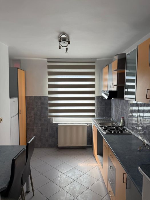 Apartament 2 camere de inchiriat