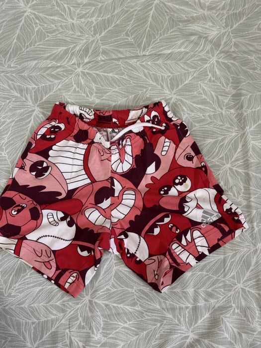 Пакет одежды на девочку