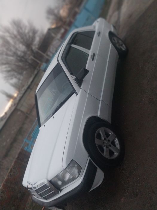 Мерседес-бенс 190