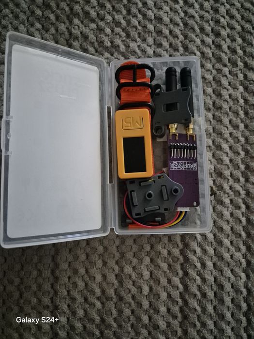 Контроллер m5stickc plus2