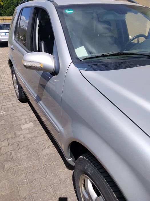 Mercedes ML 500 с подаръци