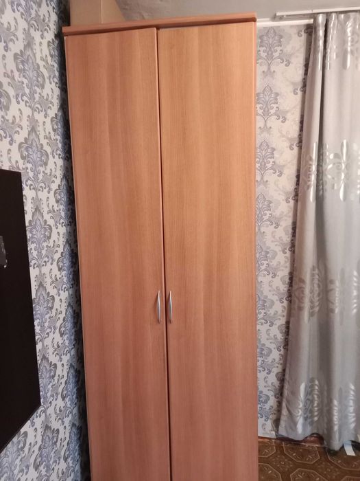 Продам срочно Шкаф