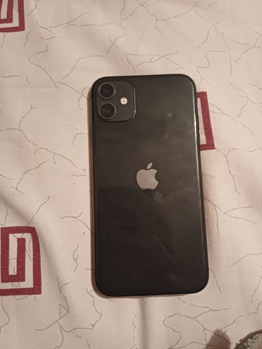 Продам iphone 11 128гб