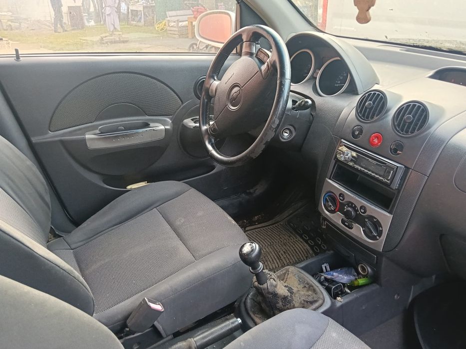 Vând Chevrolet Kalos