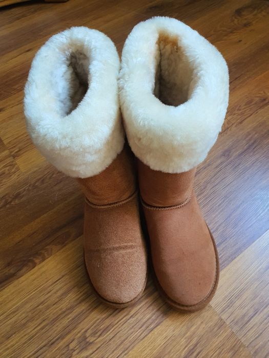 Cizme din piele tip UGG