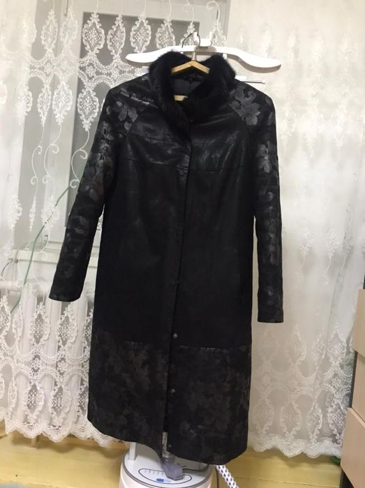 Продам дублёнку с норковым воротником