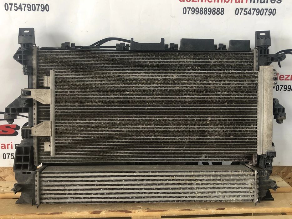 Set radiatoare cu electroventilator Peugeot Boxer 2018 cod 1613996380 1250H4 1613994080 1610136780