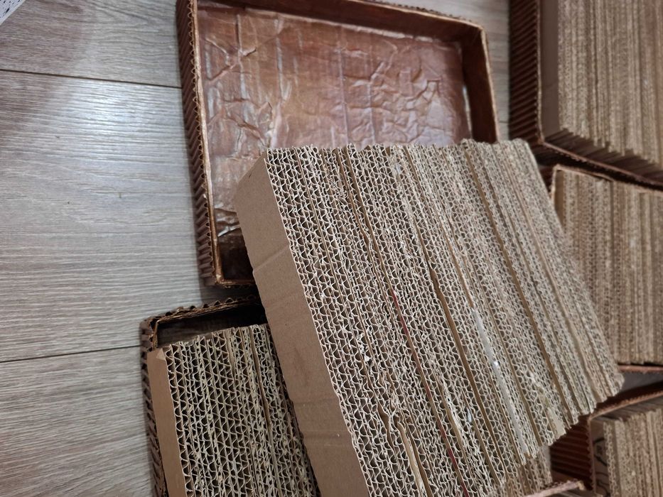 Когтеточка из картона