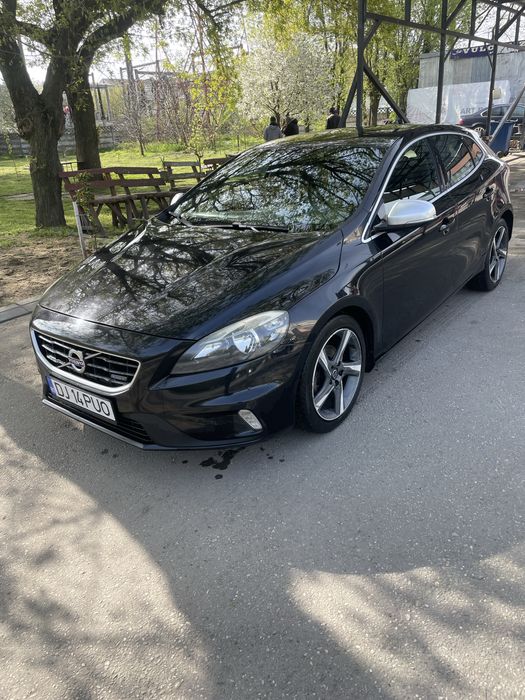 Volvo V 40 R-Design