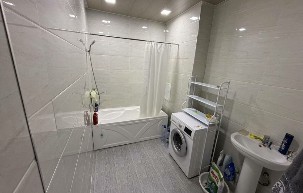 Гофур Гулом метро 5-6 минут