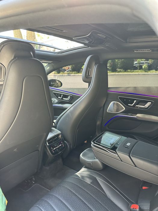 Mercedes-Benz EQS 450+ full